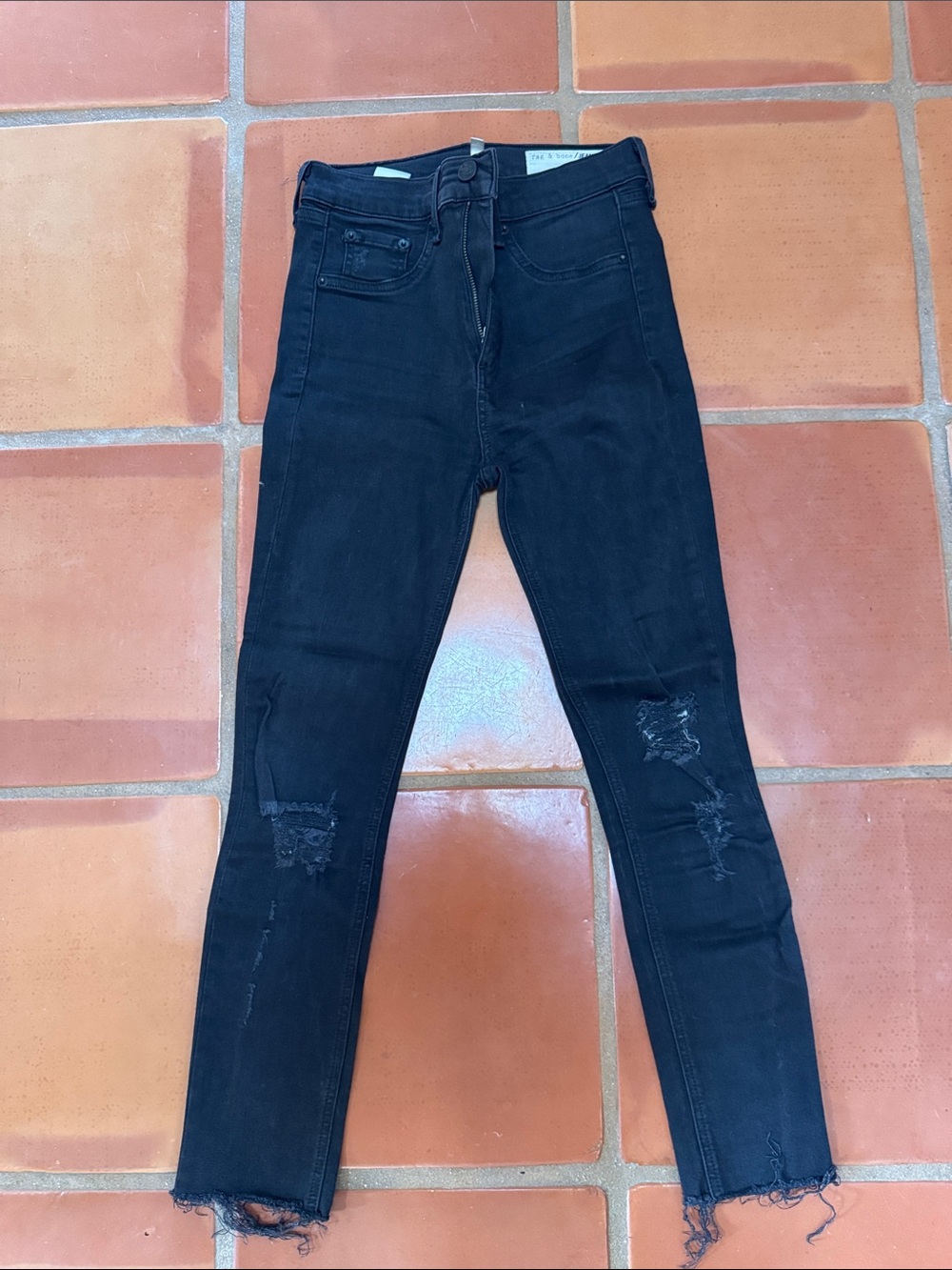 rag & bone Black High-Rise distressed Skinny Jeans